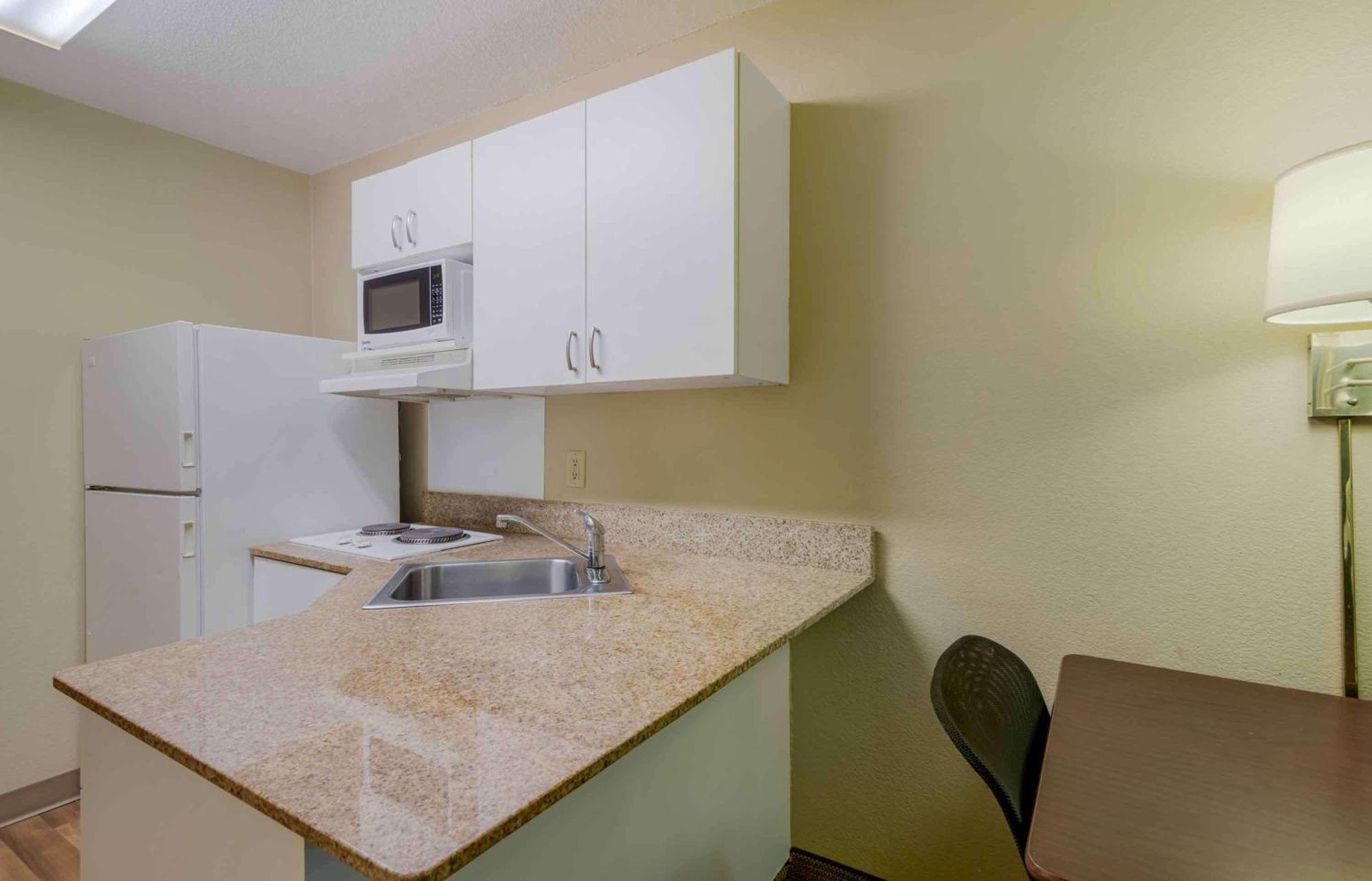 Extended Stay America Select Suites - Atlanta - Alpharetta - Rock Mill Rd Exteriör bild