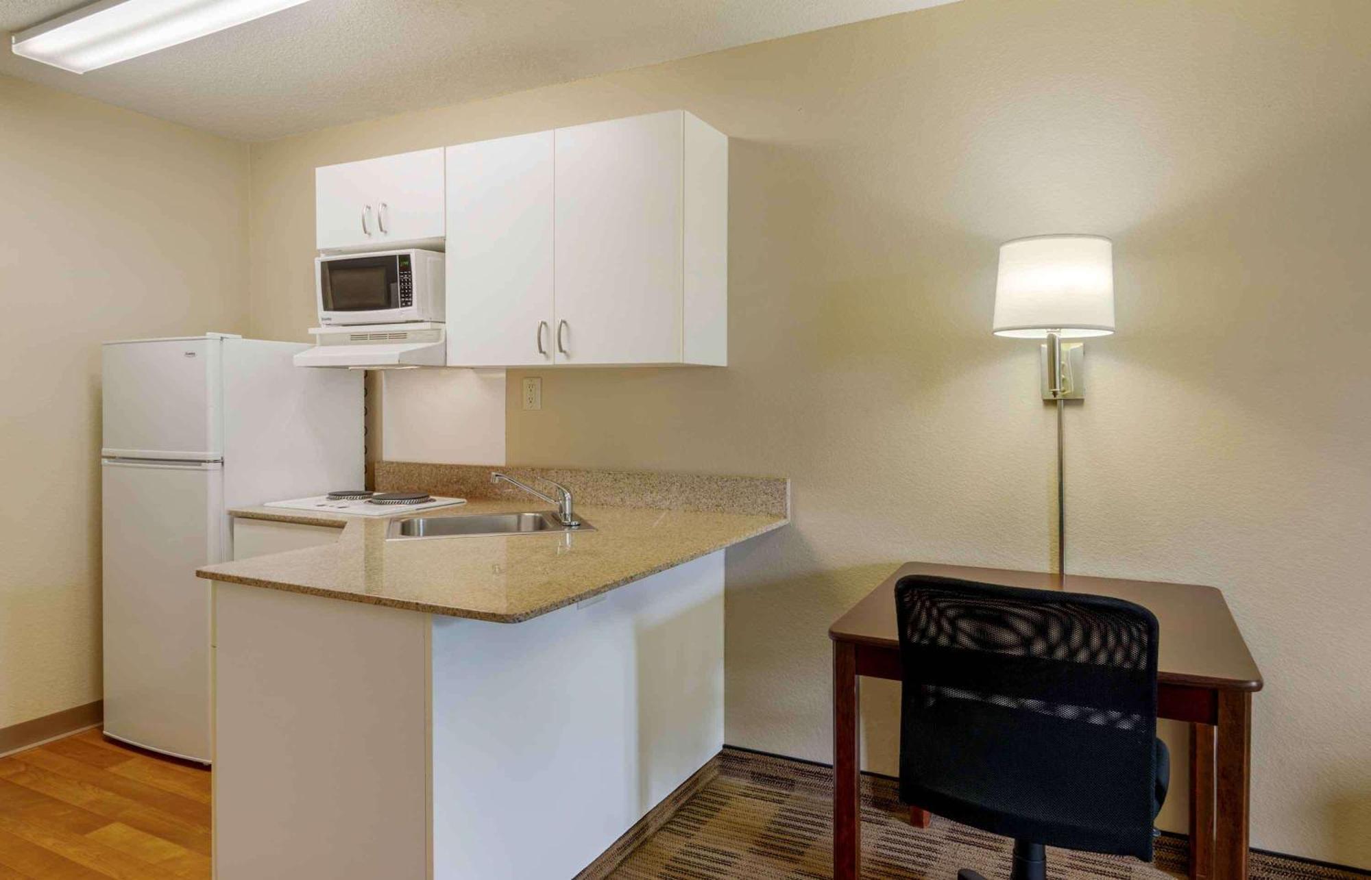 Extended Stay America Select Suites - Atlanta - Alpharetta - Rock Mill Rd Exteriör bild